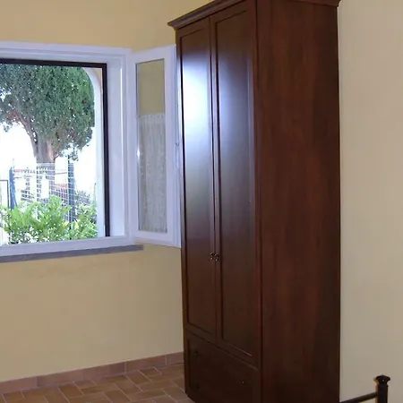 Casa Del Leccio Apartment *