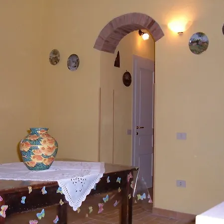 Casa Del Leccio Apartment *